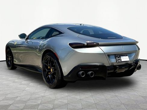 Used 2023 Ferrari Roma RWD image 8