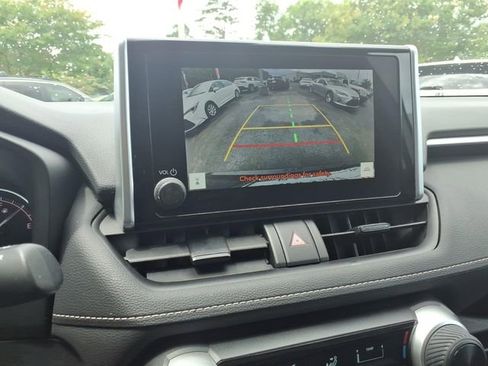 Used 2023 Toyota RAV4 LE FWD image 19