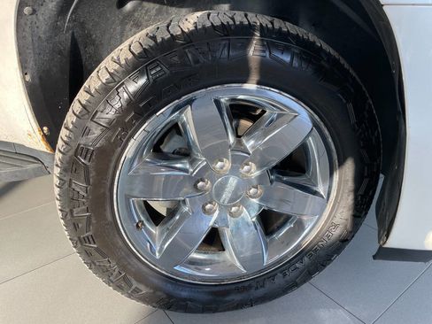 Used 2010 GMC Yukon XL SLT image 11