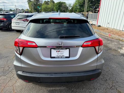 Used 2022 Honda HR-V LX image 6