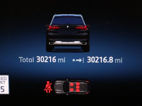 Used 2024 BMW X5 xDrive40i w/ Premium Package image 43