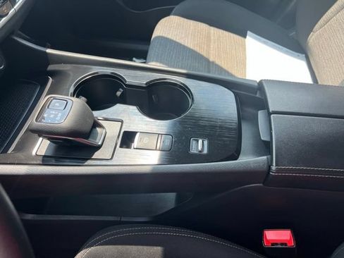 Used 2023 Nissan Rogue SV FWD image 17