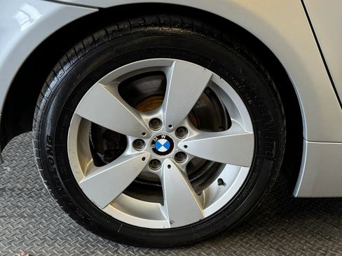 Used 2006 BMW 530xi Wagon AWD/4WD image 9