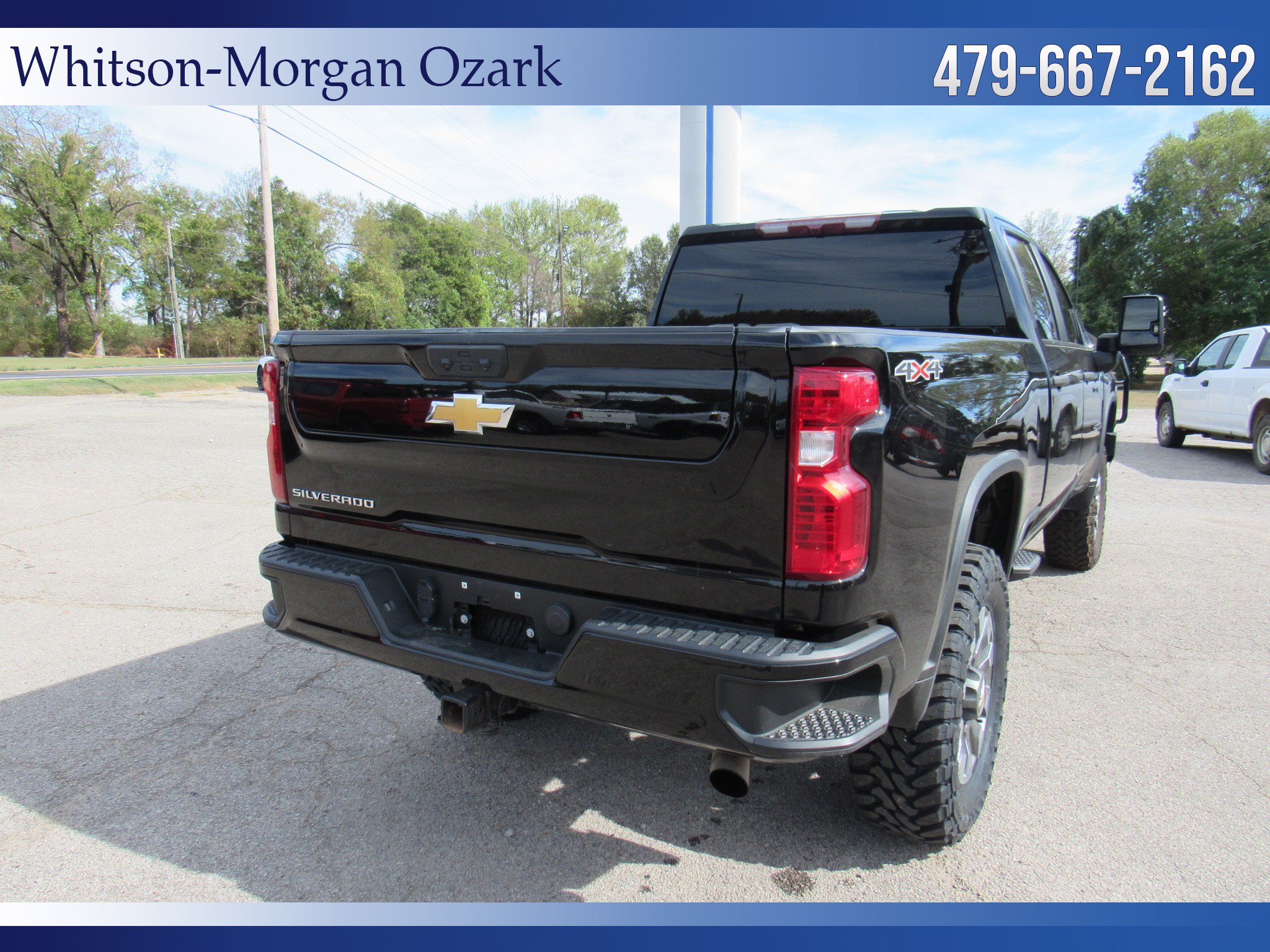 Used 2022 Chevrolet Silverado 2500 Custom w/ Custom Value Package AWD/4WD image 15
