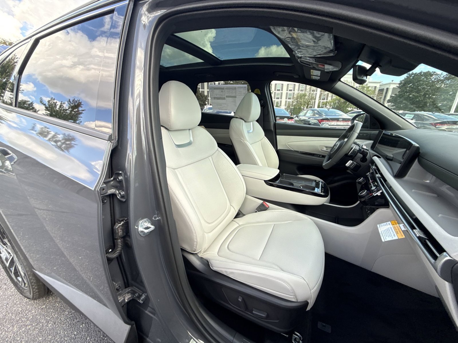 New 2026 Hyundai Tucson Limited AWD/4WD image 28