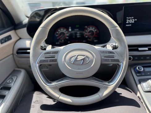 Used 2023 Hyundai Palisade Limited AWD/4WD image 6