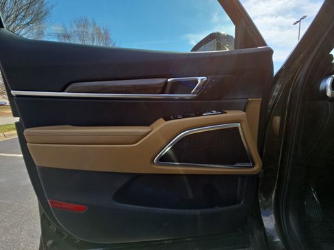 Used 2020 Kia Telluride SX image 29