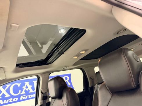 Used 2015 GMC Acadia Denali image 49