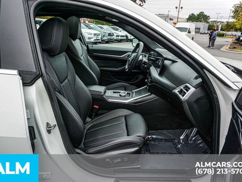 Used 2025 BMW i4 eDrive40 image 24
