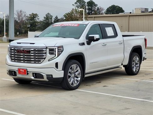 Used 2024 GMC Sierra 1500 Denali w/ Denali Reserve Package image 3