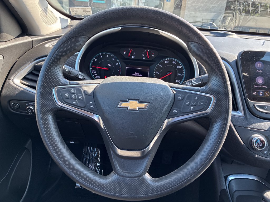Used 2025 Chevrolet Malibu LT FWD image 15