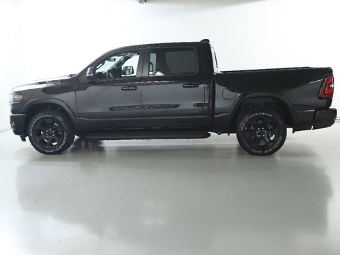 Used 2025 RAM 1500 Big Horn AWD/4WD image 40