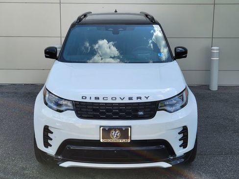 Used 2025 Land Rover Discovery Dynamic SE AWD/4WD image 8