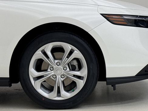 New 2026 Honda Accord LX image 6
