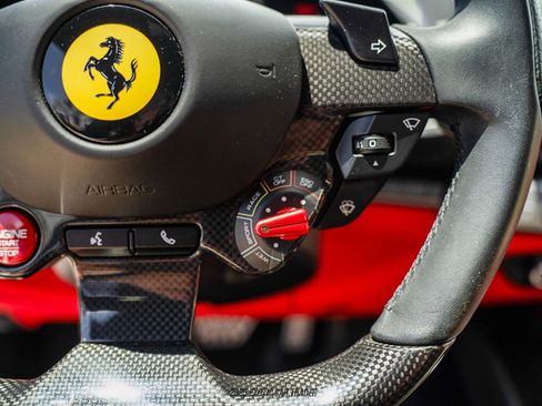 Used 2019 Ferrari 812 Superfast image 22