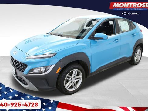 Used 2023 Hyundai Kona SE image 3