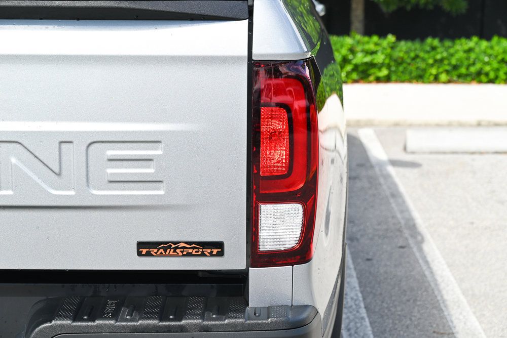 Used 2025 Honda Ridgeline TrailSport image 5
