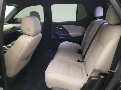 Used 2022 Chevrolet Traverse LS w/ LPO, Cargo Package AWD/4WD image 18