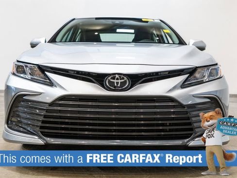 Used 2024 Toyota Camry LE FWD image 2