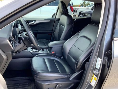 Certified 2022 Ford Escape SEL image 8