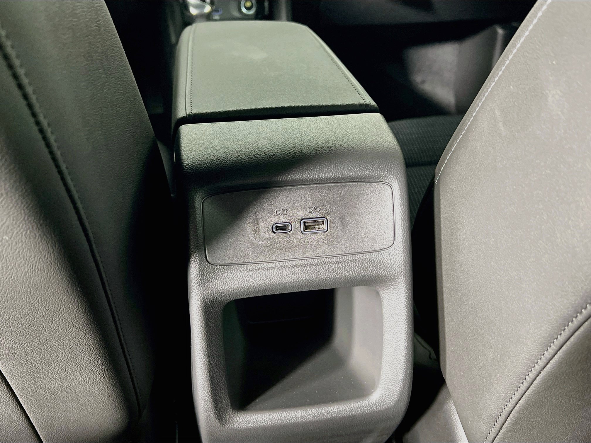 New 2026 Buick Envista Sport Touring w/ Convenience I Package FWD image 31