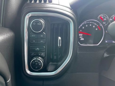 Used 2020 Chevrolet Silverado 1500 LT w/ All-Star Edition image 21