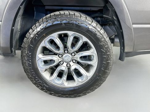 Used 2020 RAM 1500 Laramie w/ Sport Appearance Package AWD/4WD image 34