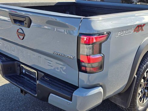 Used 2023 Nissan Frontier PRO-4X w/ Technology Package image 13