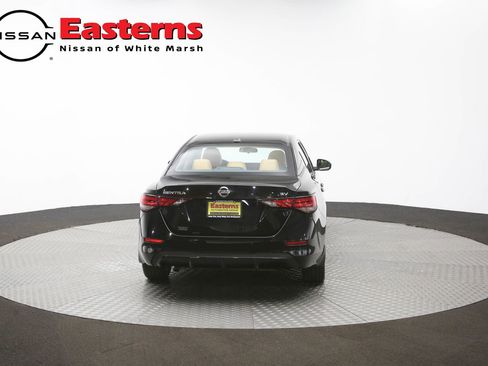Used 2020 Nissan Sentra SV w/ SV Premium Package FWD image 36