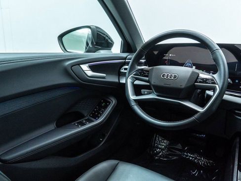 Used 2025 Audi A5 2.0T Premium w/ Convenience Package image 21