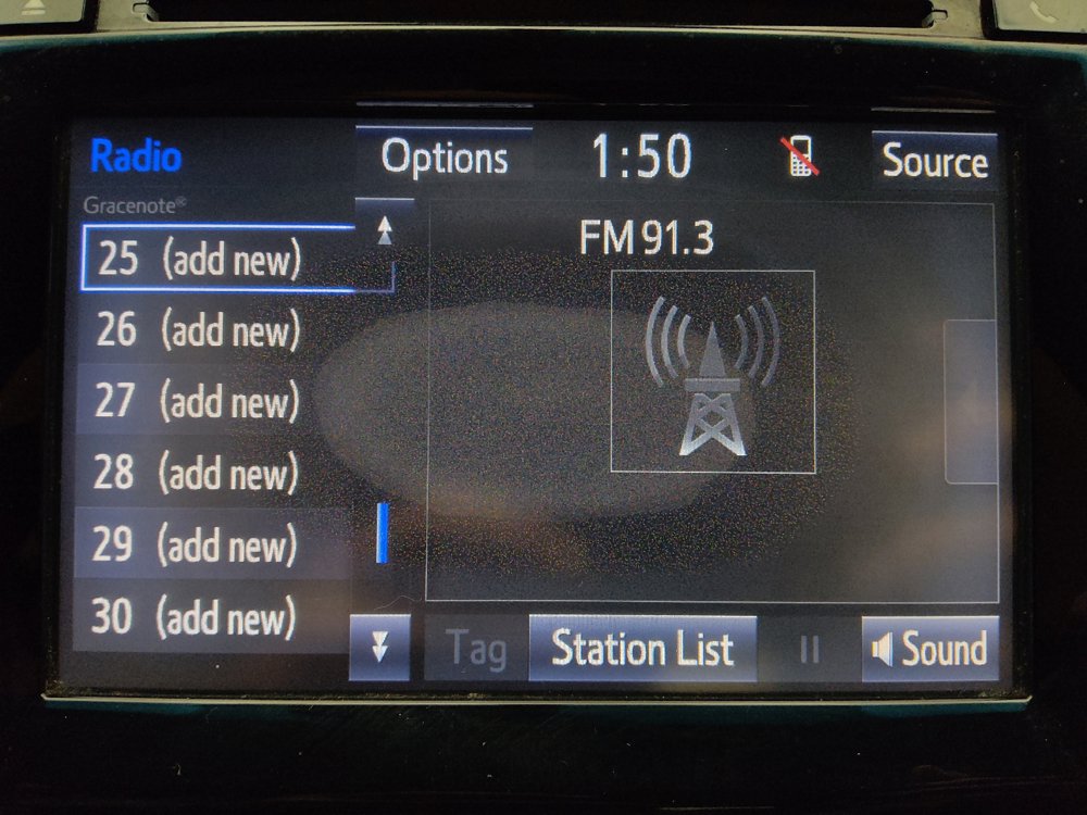 Used 2015 Toyota Camry SE w/ Moonroof Package FWD image 25