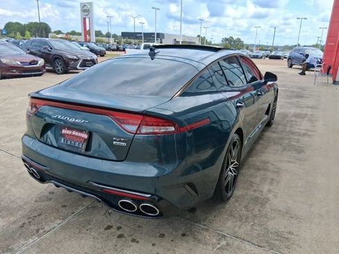 Used 2022 Kia Stinger GT1 AWD/4WD image 8