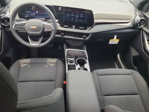 New 2027 Chevrolet Equinox LT FWD image 15