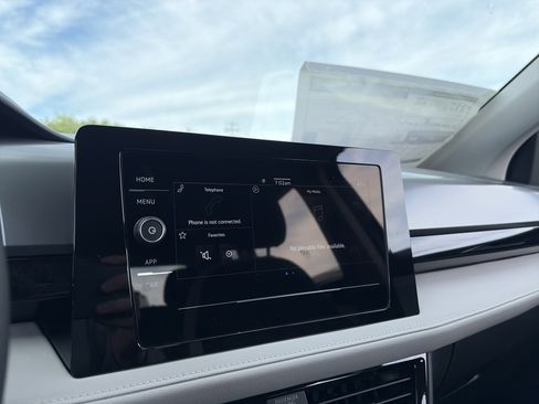 New 2026 Volkswagen Taos S FWD image 22
