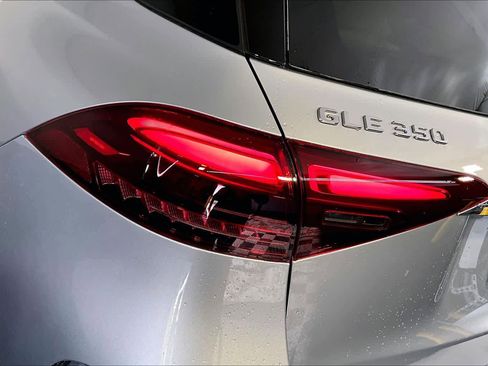 New 2026 Mercedes-Benz GLE 350 4MATIC image 5