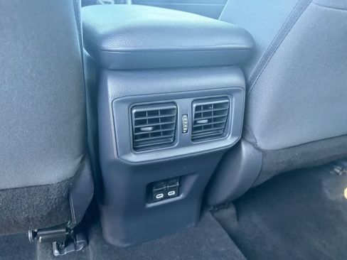 Used 2024 Toyota RAV4 XLE AWD/4WD image 26