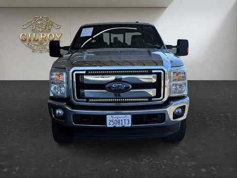 Used 2016 Ford F250 Lariat w/ Lariat Ultimate Package AWD/4WD image 2