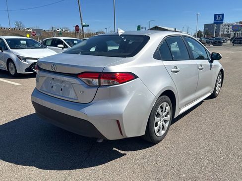 Used 2024 Toyota Corolla LE FWD image 7