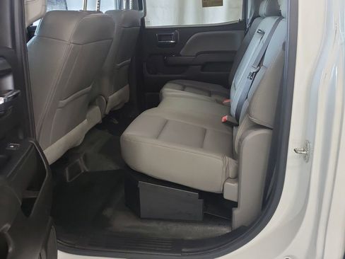 Used 2019 GMC Sierra 3500 Base w/ Sierra Convenience Package image 15