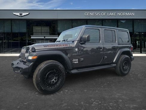 Used 2020 Jeep Wrangler Unlimited Sport S AWD/4WD image 1