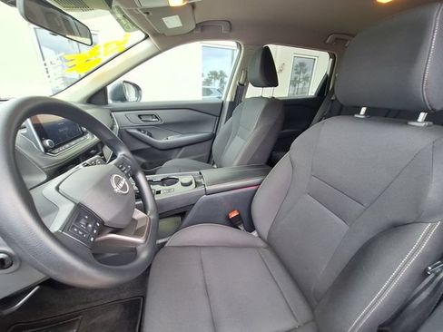 Certified 2025 Nissan Rogue S AWD/4WD image 10
