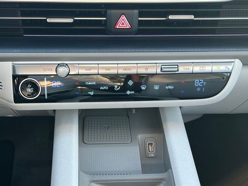 New 2025 Hyundai Ioniq 6 SEL image 30