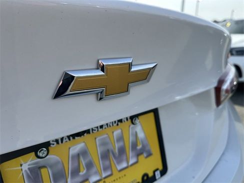 Used 2022 Chevrolet Malibu LT image 45