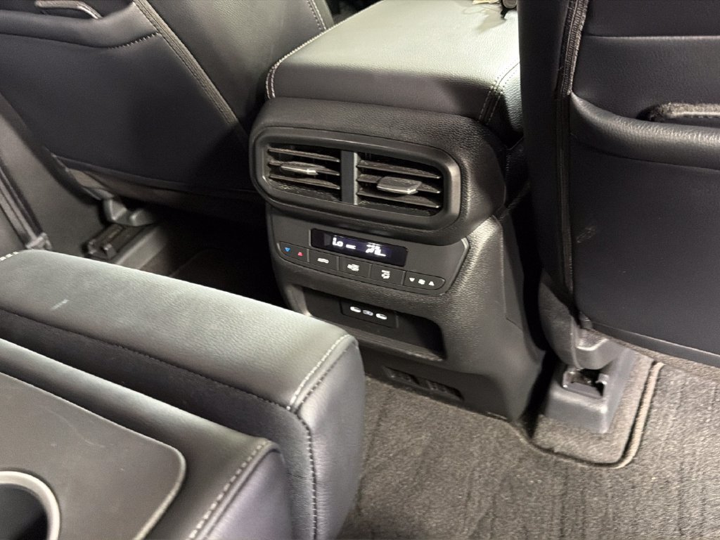Used 2024 Honda Pilot EX-L image 33