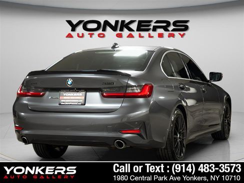 Used 2020 BMW 330i xDrive Sedan w/ Driving Assistance Package image 10