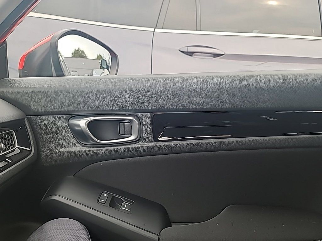 Used 2024 Honda Civic EX image 11