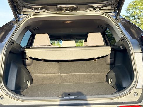 Used 2019 Toyota RAV4 XLE image 12