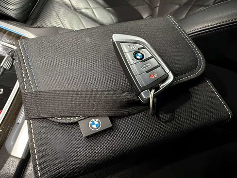 Used 2023 BMW X5 xDrive45e AWD/4WD image 38