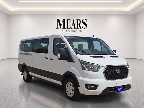 Used 2023 Ford Transit 350 XLT RWD image 7
