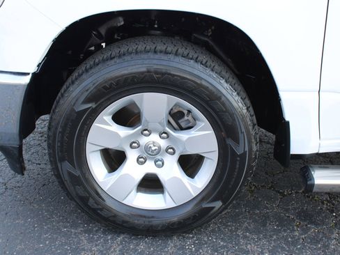 Used 2024 RAM 1500 Big Horn image 11